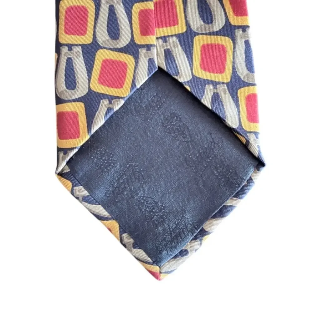 Gucci 100% Silk Geometric Pattern Tie Made in Italy - Picture 5 of 7